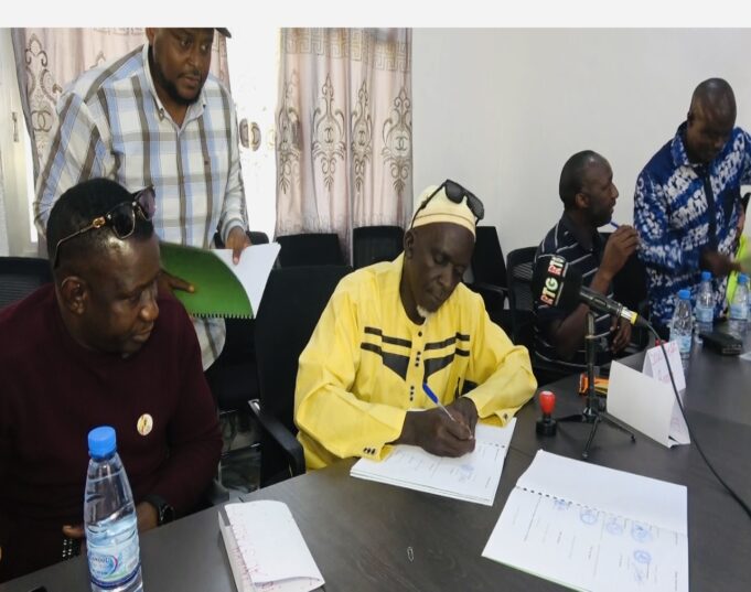 46B5C5EF-8FA0-40E9-BFD5-4F0BB9ED2E9A