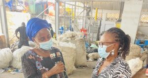 FEMME ER ENVIRONNEMENT : IMMERSION DANS L’ENTREPRISE « REDUCT DÉCHETS » DE MADAME FATOU TOURÉ