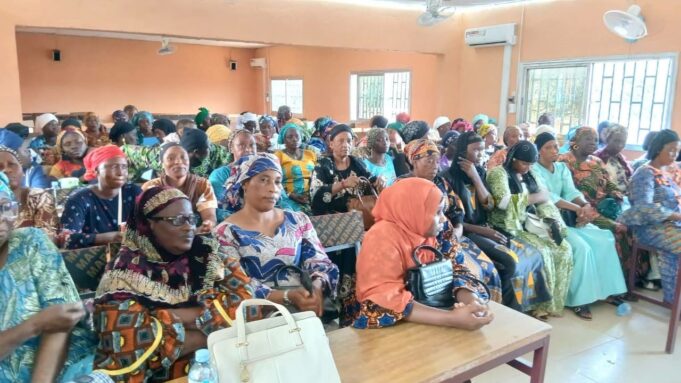 fb8a2ade-eb9c-4287-ad76-781ee96b921a